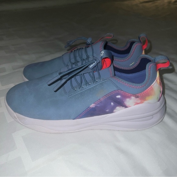 CLOVE CERTIFIED Classic Sneakers - Flower Power Women’s Size 8.5 Standard Width - Picture 5 of 11